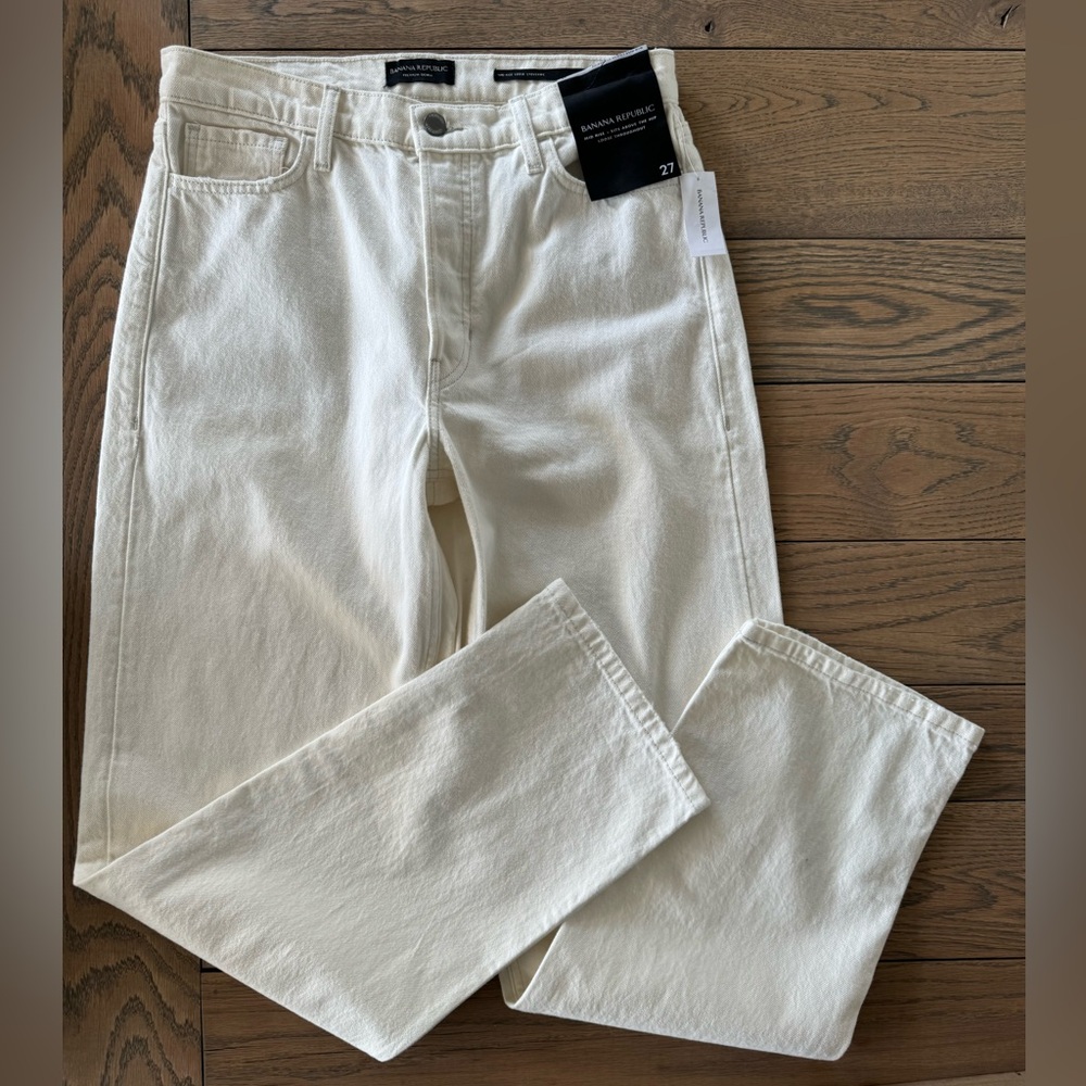 Banana Republic Mid Rise Loose Stovepipe Jean size 27 NEW